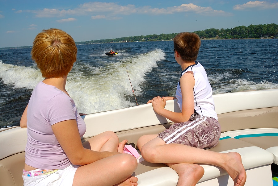 5 Items to Pack for Your Lake Geneva Boat Rental